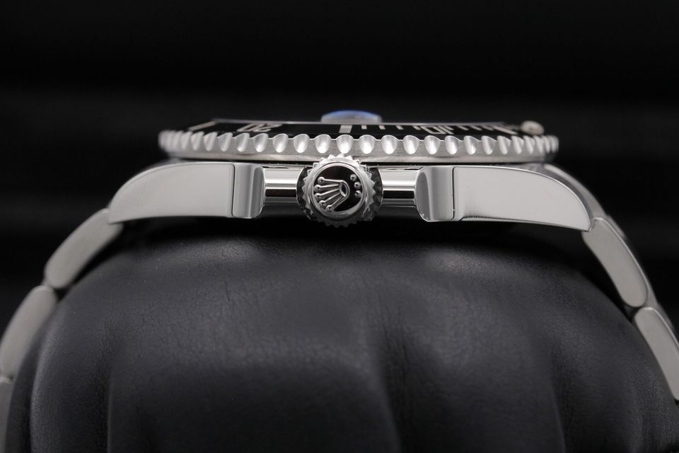 Rolex Submariner 116610 LN Image 3